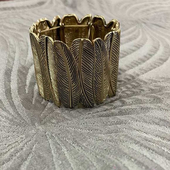Gold bracelet - Picture 1 of 5